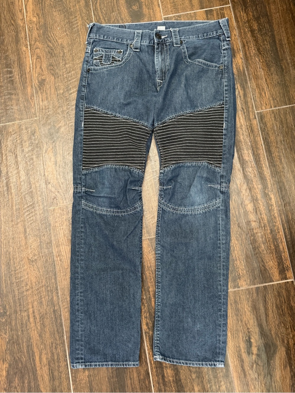 True religion moto jeans